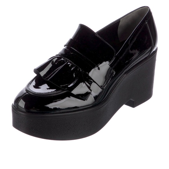 Robert Clergerie Black Gloss Leather Shoes Size NWOB